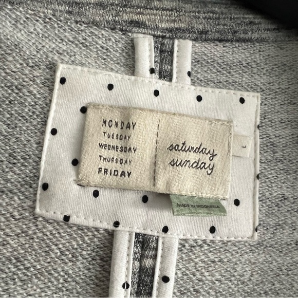 Anthropologie Saturday Sunday Gray Knit Open
Blazer Jacket - Picture 2 of 8